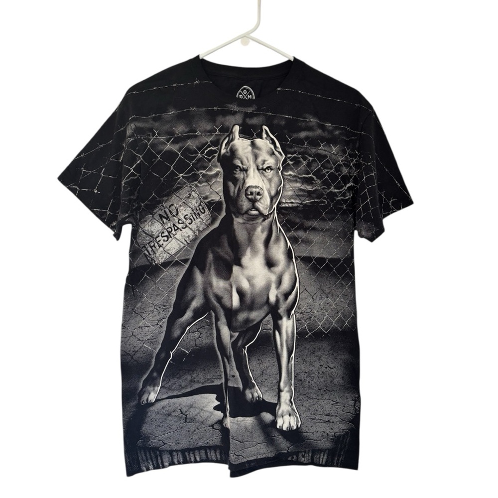 Bold Black Dog Graphic T-Shirt